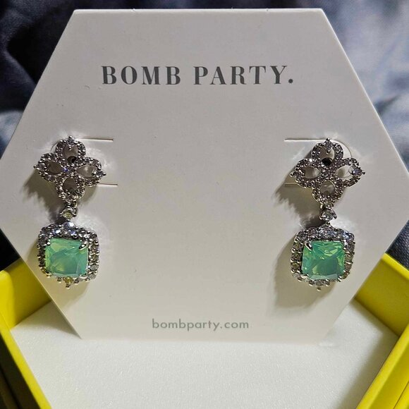 3455 Champagne and sparkle Pacific Opal - Picture 1 of 2